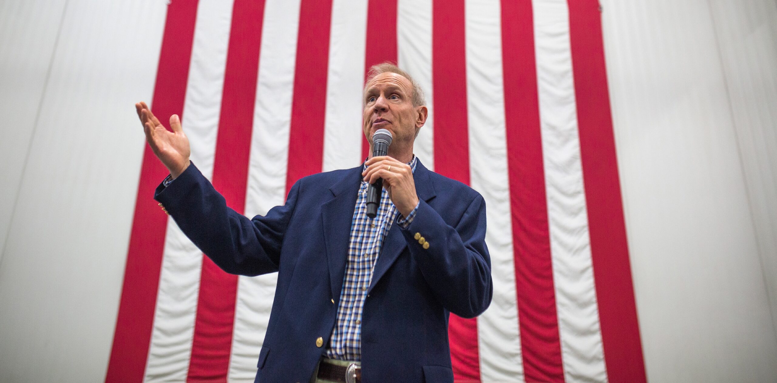 Rauner Blitzes Editorial Boards in Push for Fair School Funding