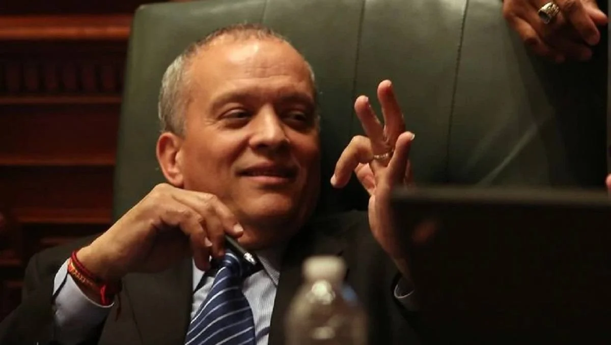 The Corruption Series: Meet Luis Arroyo